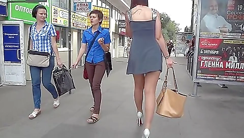 Kinky Finds Smoking Hot Babe In Public Wearing Nylon Stocking And Super Sexy Shoes