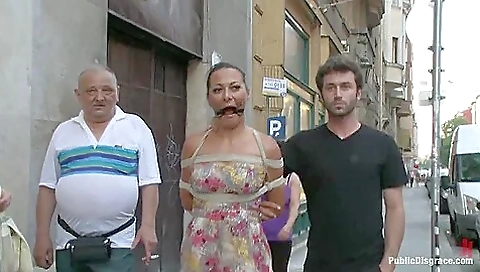 On The Streets With Sandra Romain